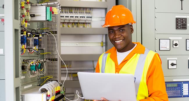 Experts en solutions électriques, informatiques et télécoms pour l'Afrique. - IT Solutions Integrator in Benin, Togo, and Africa